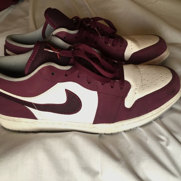 burgundy jordan 1 low
